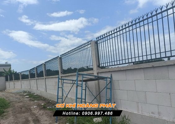 Dịch vụ làm hàng rào sắt tại Bình Dương