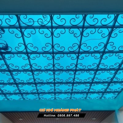 Làm Mái Nhựa Poly Lấy Sáng Tại Quận Tân Phú