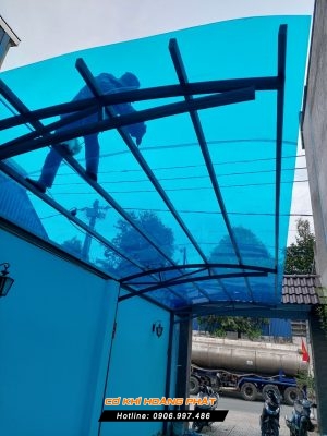 Làm mái nhựa poly lấy sáng tại quận Tân Phú