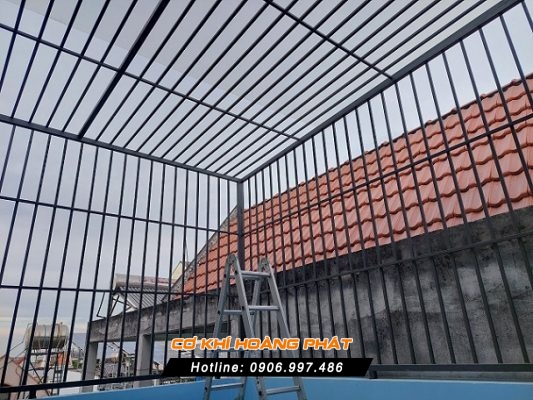 Làm khung sắt bảo vệ tại quận Bình Tân