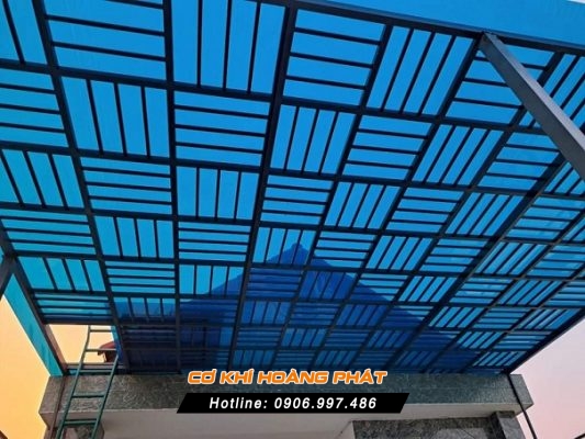 Báo giá lợp mái nhựa poly tại Quận 12
