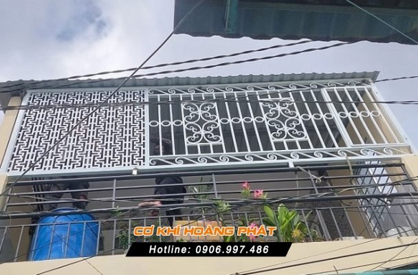 Làm chuồng cọp bảo vệ ban công tại Dĩ An