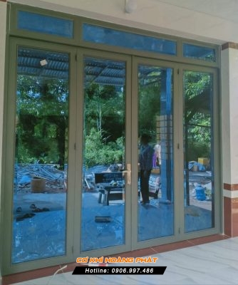 Thi công lắp đặt cửa sắt tại Bình Dương