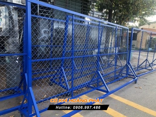 Thợ làm hàng rào sắt tại Đồng Nai