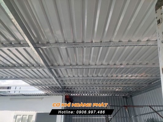 Báo giá lợp mái tôn sân thượng tại Quận 2