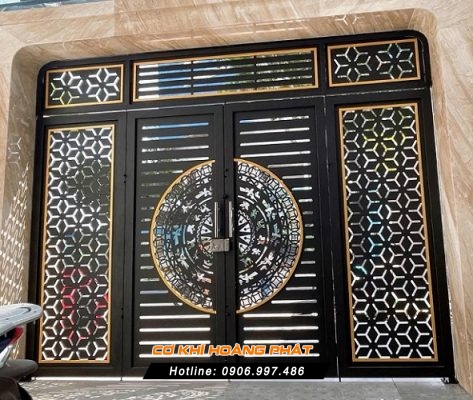 Thi công cửa cổng sắt tại Hóc Môn