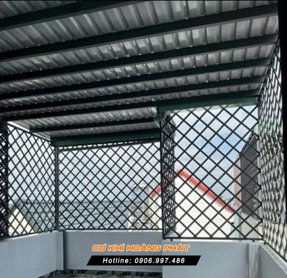 Báo giá lợp mái tôn sân thượng tại Quận 4