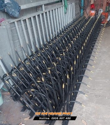 Thi công chông hàng rào sắt đặc tại TPHCM
