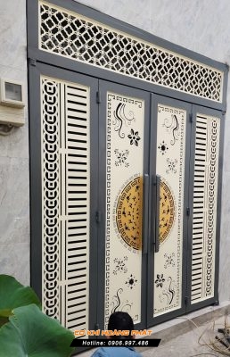 Làm cửa cổng sắt CNC tại Quận 10 TPHCM