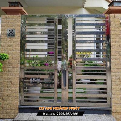 Làm cửa cổng inox tại Quận 1