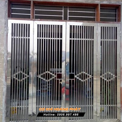 Làm cửa cổng inox tại Quận 3