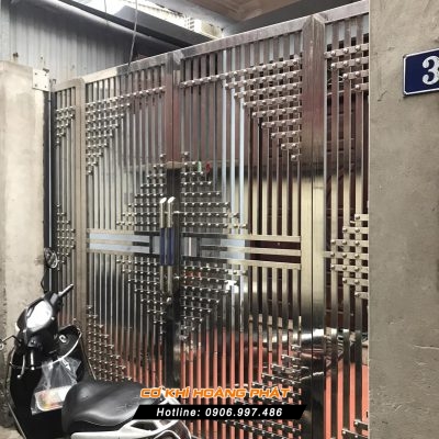 Làm cửa cổng inox tại Quận 4