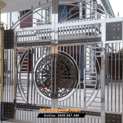 Làm cửa cổng inox tại Quận 7