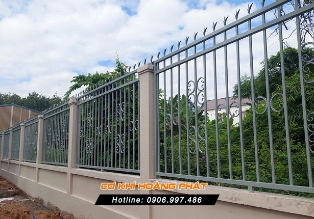 hàng rào sắt chống trộm