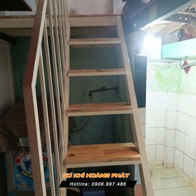 Làm cầu thang sắt tại quận Bình Tân