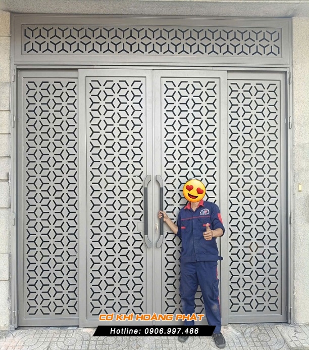 Làm cửa cổng sắt trượt quay tại Đồng Nai