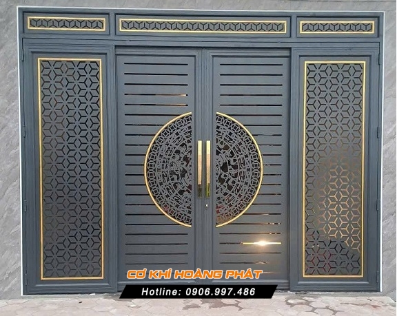 Làm cửa cổng sắt trượt quay tại quận Bình Thạnh