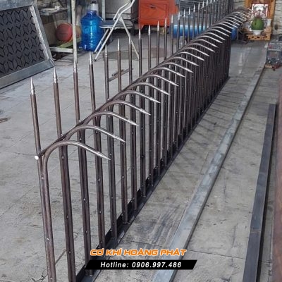 Làm hàng rào sắt tại Bình Phước